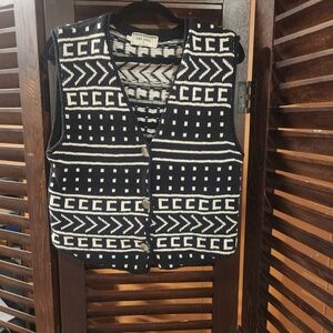Black and White Patterned Knit Vest